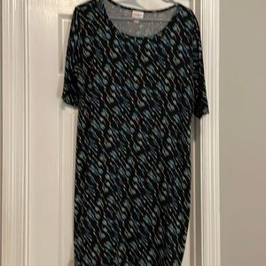 Julia 2XL arrow print